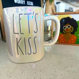 Rae Dunn Iridescent LET’S KISS Mug